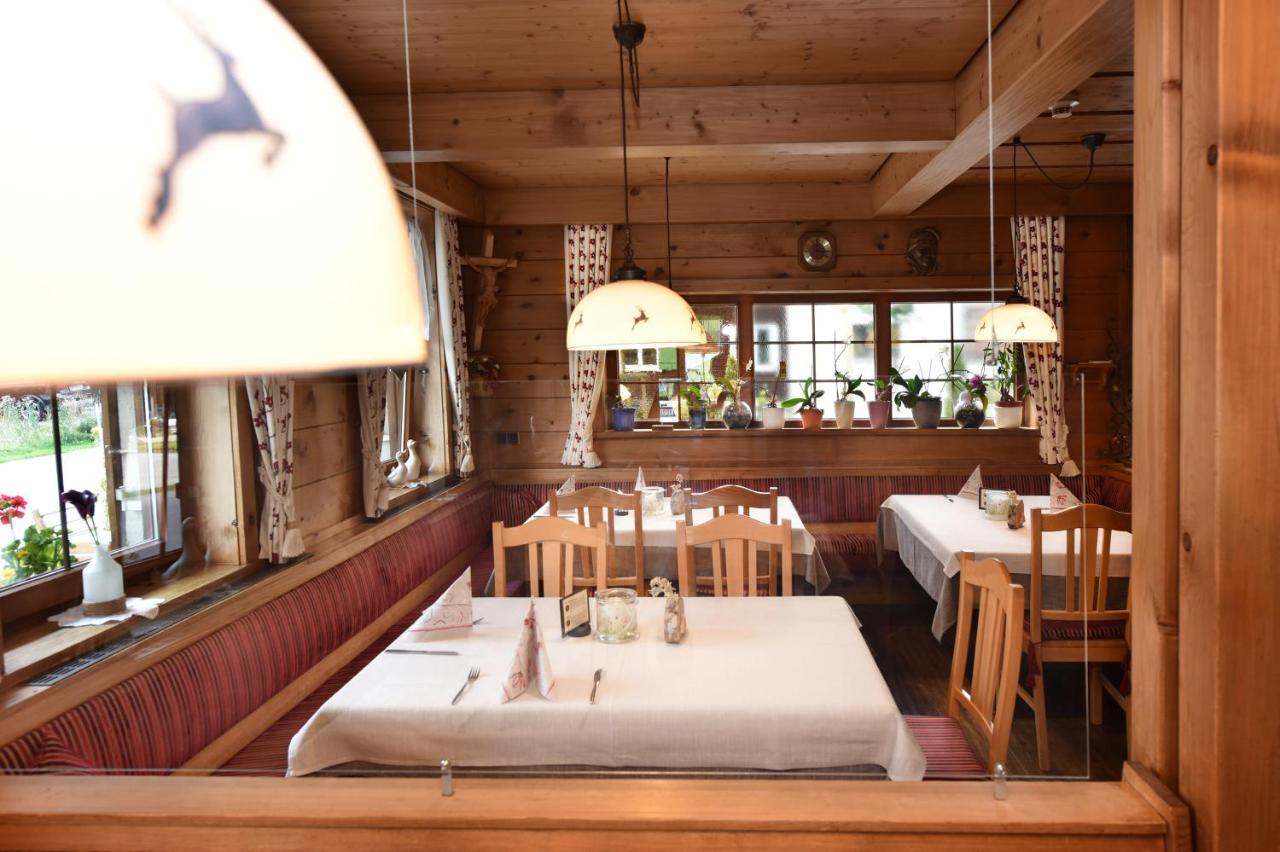 Gasthaus & Pension Alphorn Lech am Arlberg Eksteriør bilde