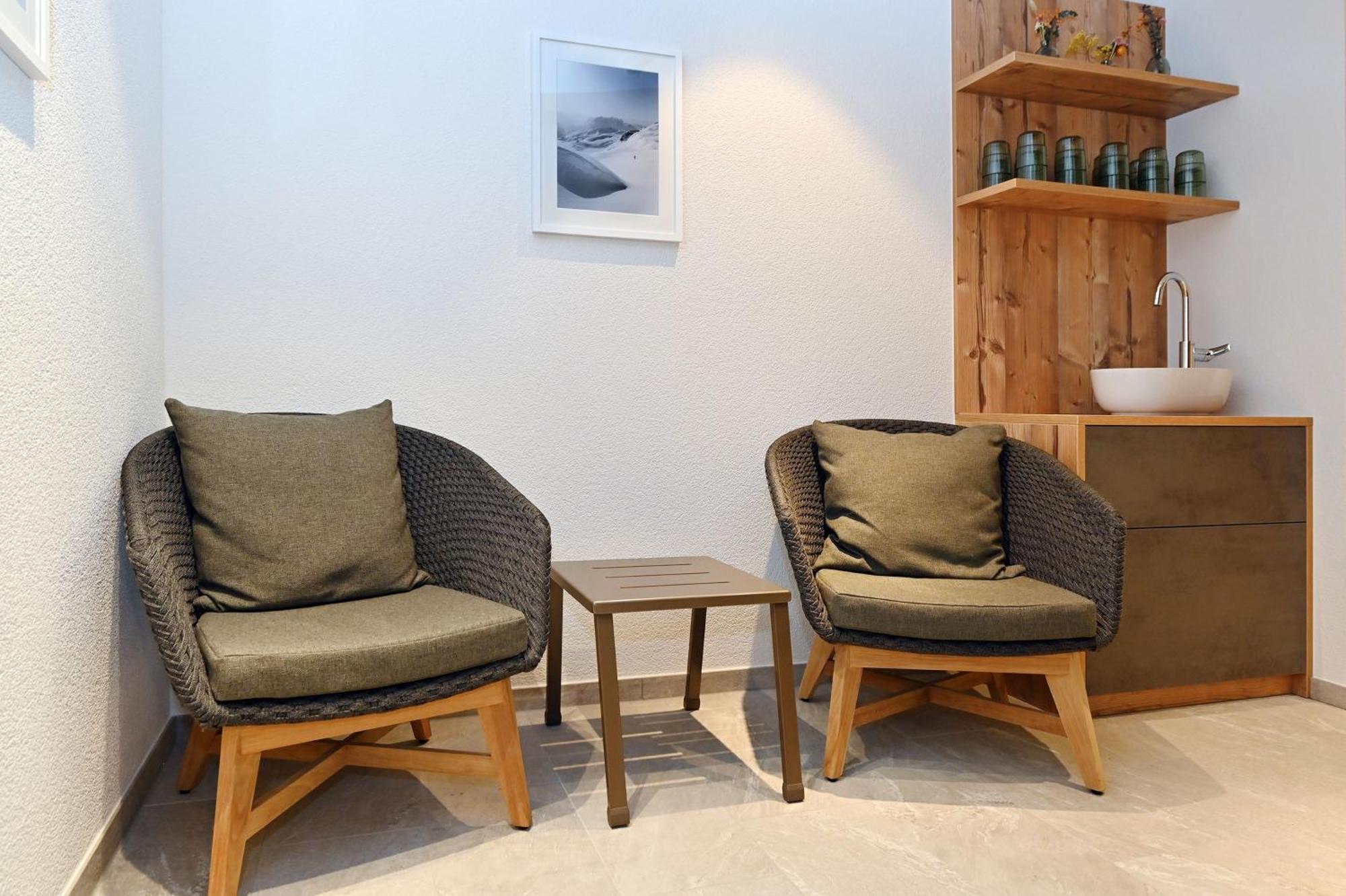 Gasthaus & Pension Alphorn Lech am Arlberg Eksteriør bilde